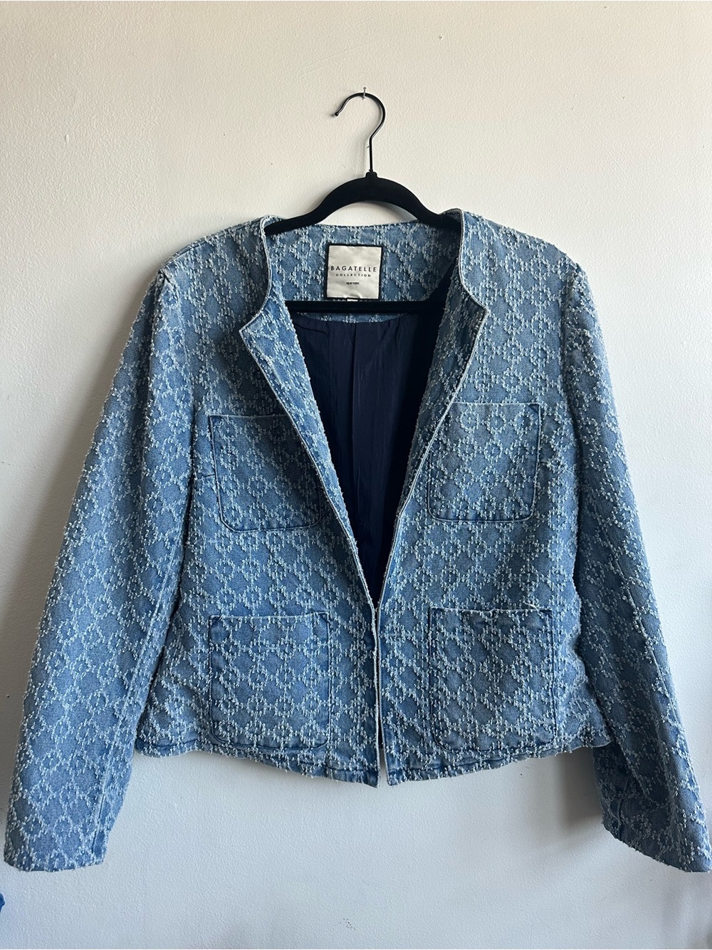 Bagatelle New York Textured Blue Denim Jacket Hook & Eye Patch Pockets Size M